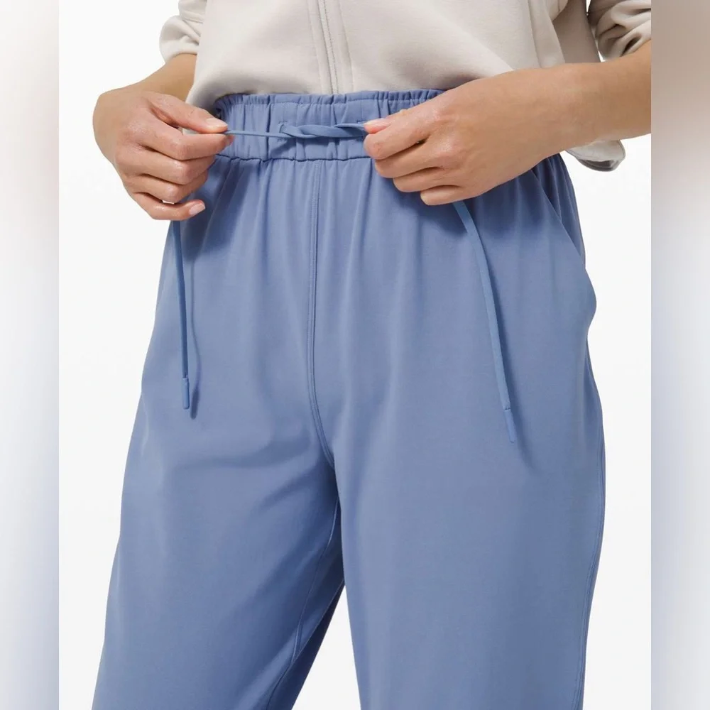 Lululemon Stretch High-Rise Jogger Womens Size 6
